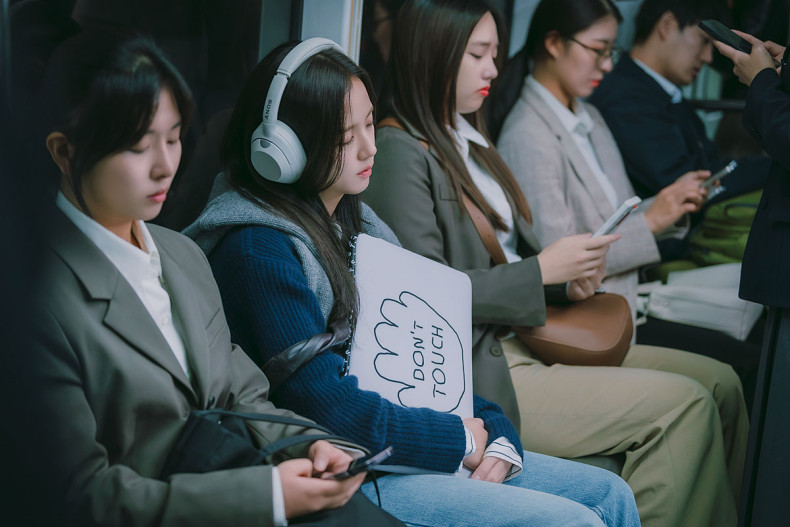 In Boyfriend On Demand, even Blackpink's Jisoo has  dating woes