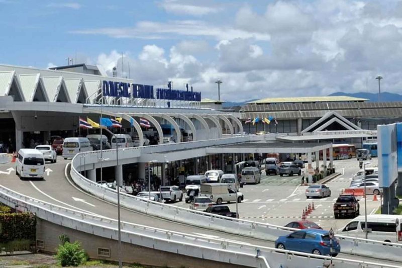 Phuket airport (file photo: Achadthaya Chuenniran)