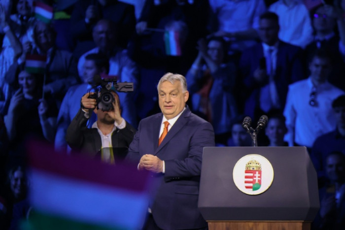 Orban gives himself an edge in Hungary’s vote