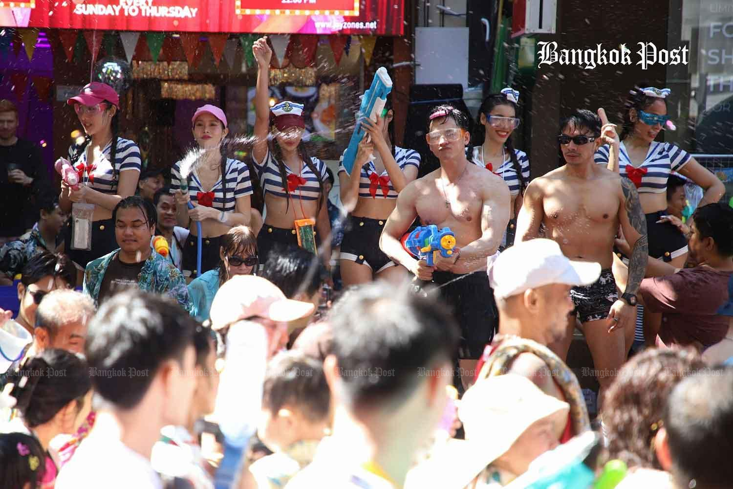 Songkran Festival officially begins