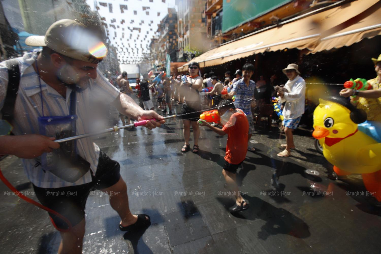 Khao San World Water Festival