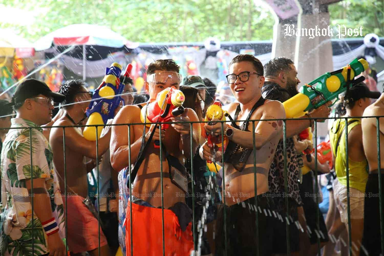 Songkran Festival officially begins