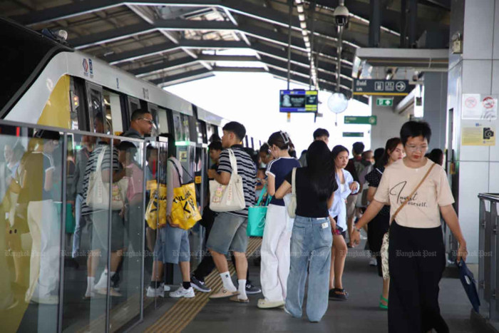 Oil Price Forecast Amid Iran War: Emerging Markets' Financial Defiance and Unprecedented Investment Shifts with IMF Interventions