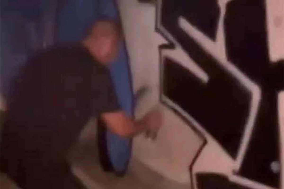 Phuket police arrest tourist for graffiti Bangkok Post Learning - Learn ...
