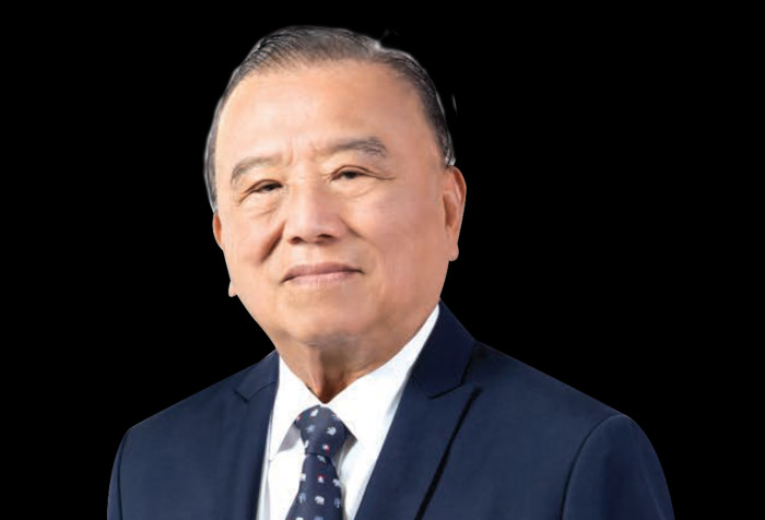 Hospital and airline tycoon Prasert dies at 93