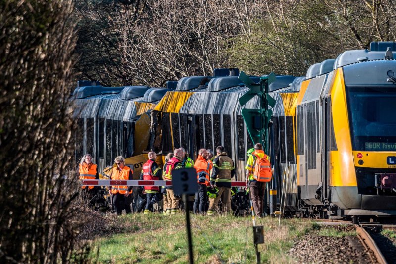 Bangkok Post - 17 injured in head-on train crash in Denmark