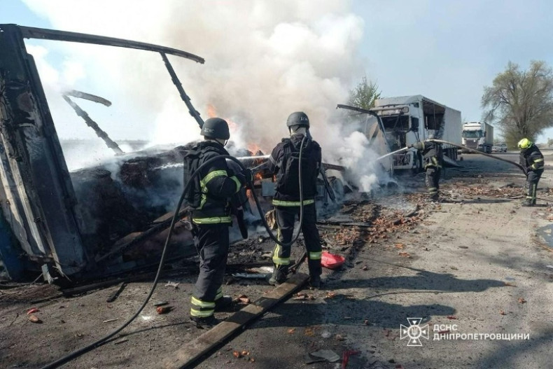 Strike on Russia: Ukrainian Drones Target Oil Sites and Cause Casualties