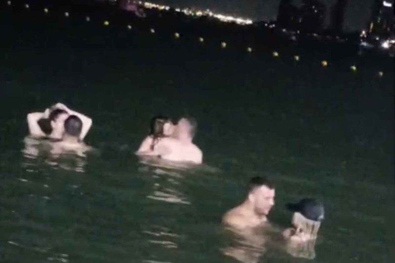 The foreign couples in Pattaya bay early on Monday morning. Photo supplied
