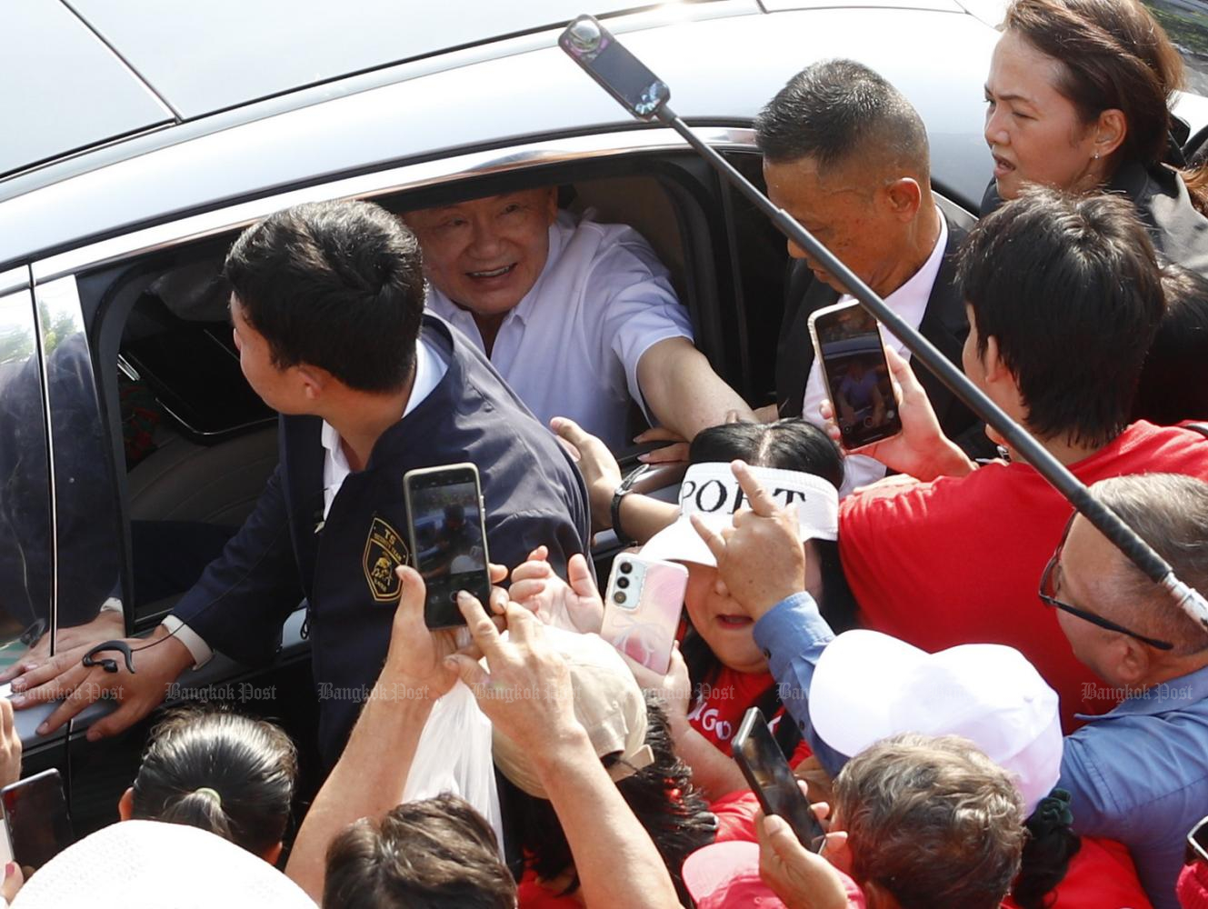 Former PM Thaksin released from prison