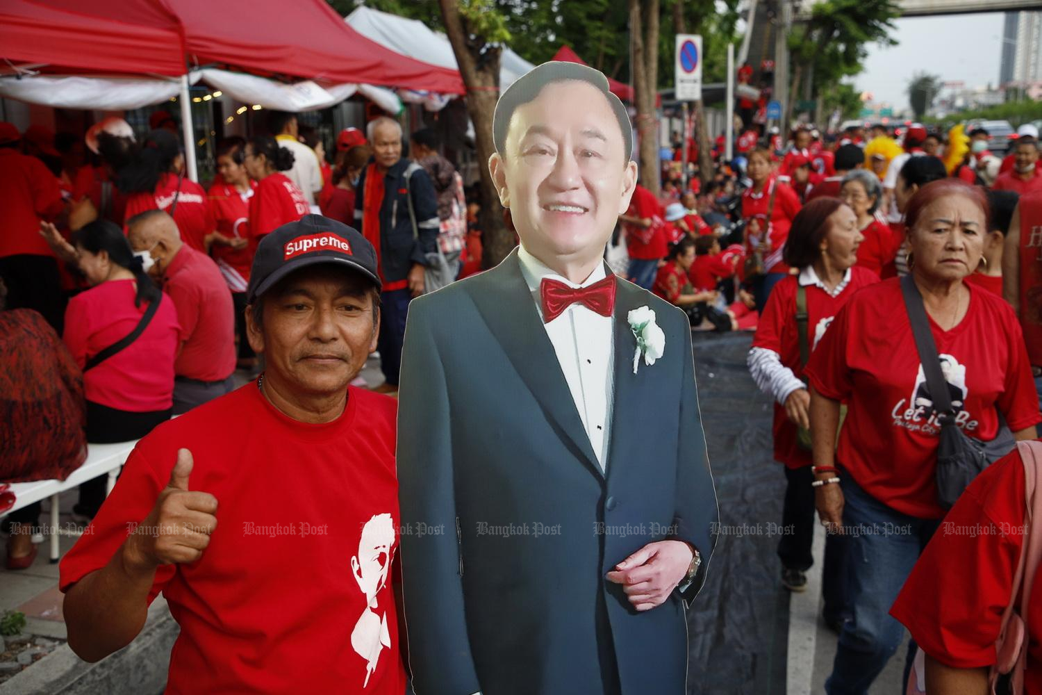 Former PM Thaksin released from prison