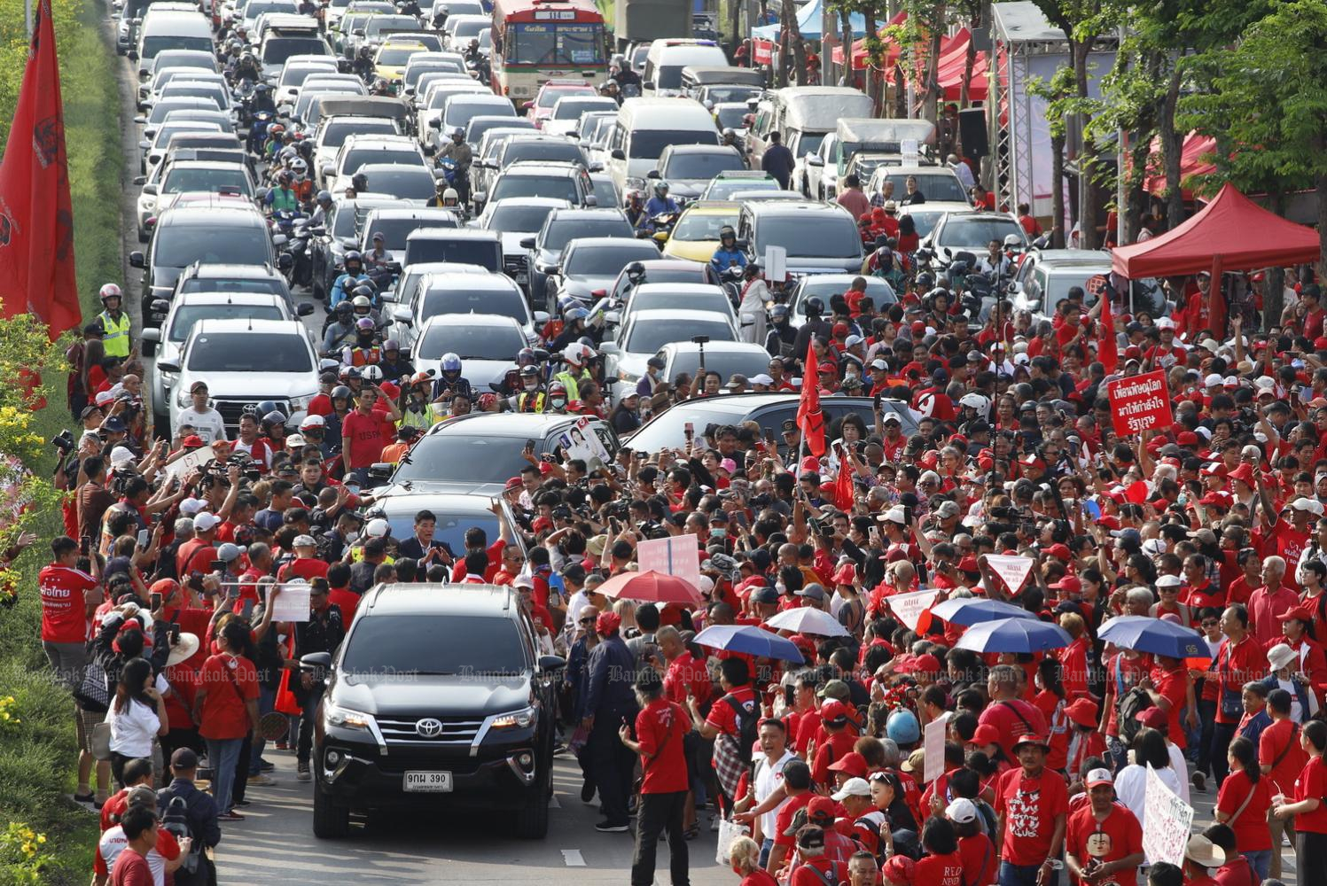 Former PM Thaksin released from prison