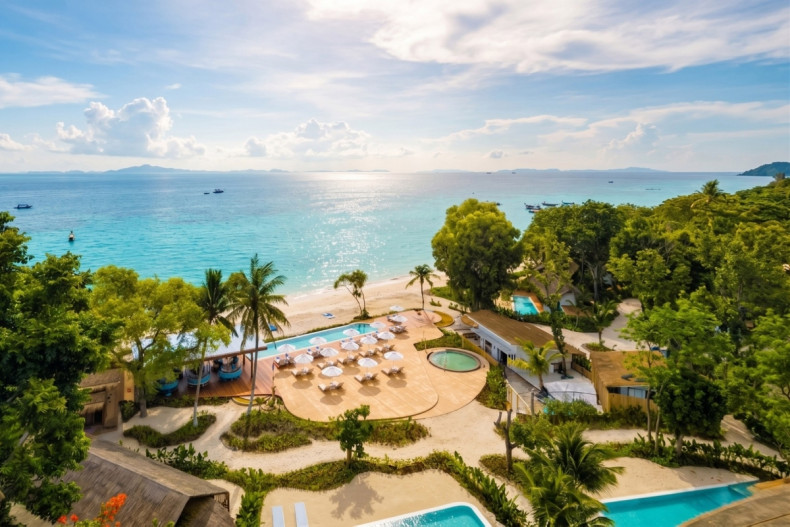 Barefoot luxury meets the Andaman Sea