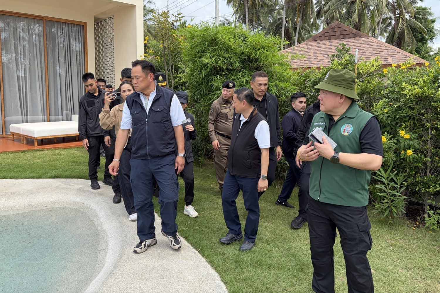 Prime Minister Anutin Charnvirakul visits a company raided by officials on Koh Phangan on Wednesday. Photo supplied