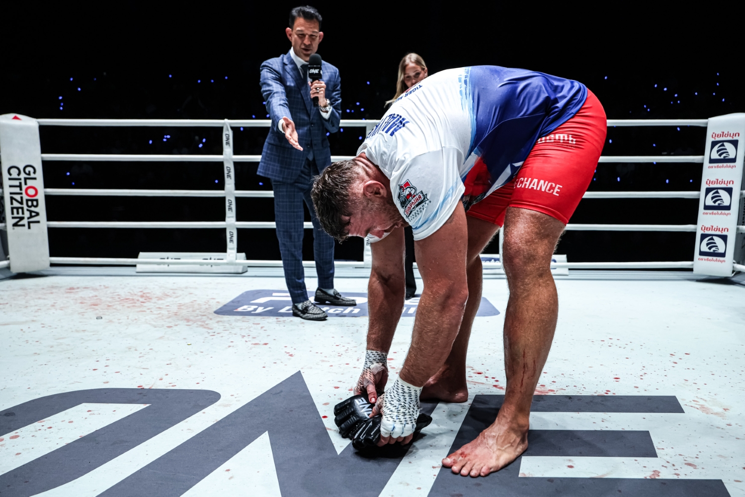 Anatoly Malykhin lays his gloves down in the ring and retires at The Inner Circle