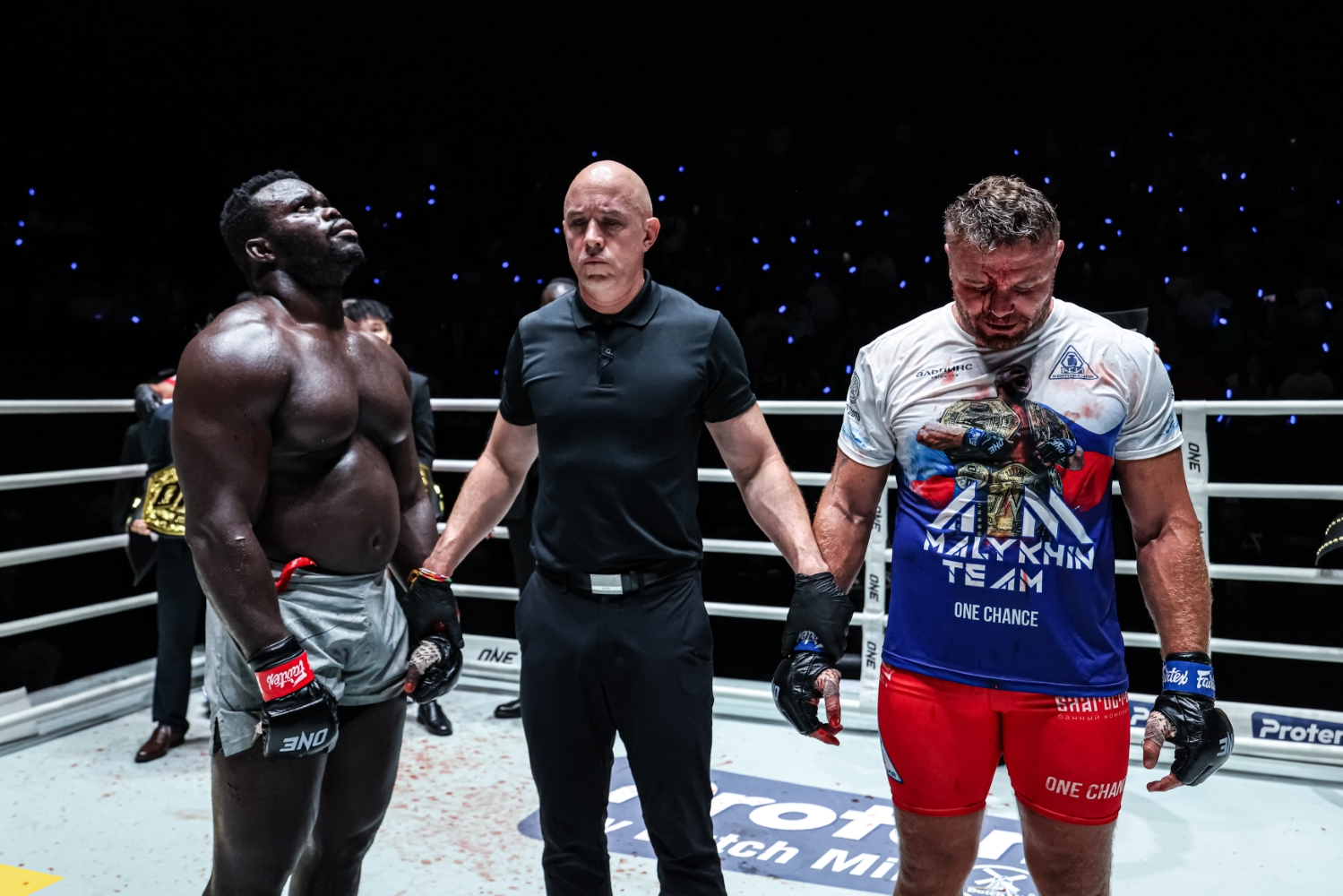 Anatoly Malykhin and Reug Reug look with the result of their rematch set to be read out
