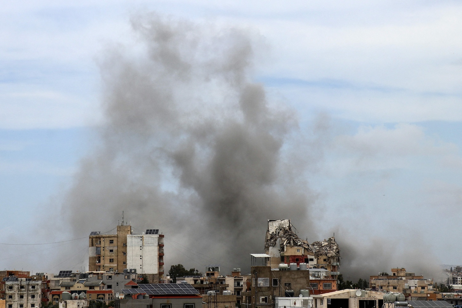 Smoke rises from the site of an Israeli airstrike in the southern city of Tyre in Lebanon on May 15, 2026. (Photo: AFP)