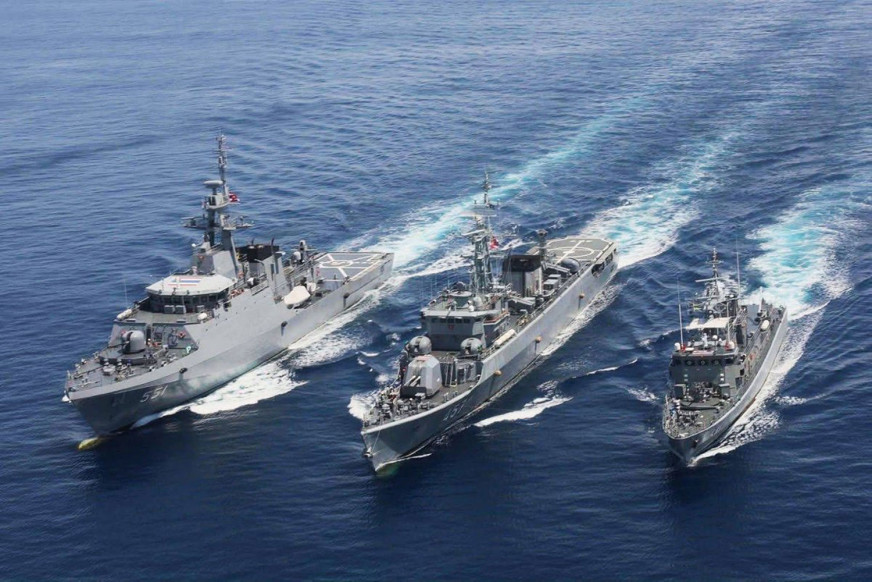 Navy pushes new frigate plan