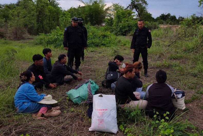 17 illegal border-crossers arrested in Chanthaburi