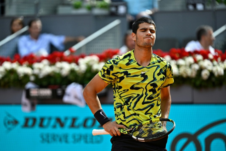 Alcaraz withdraws from Wimbledon with wrist injury