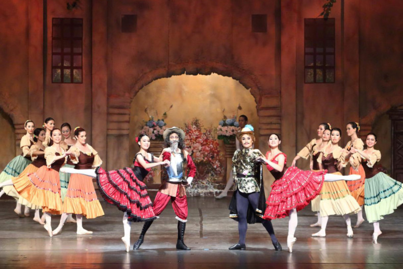Rising Star Dance Studio stages Don Quixote