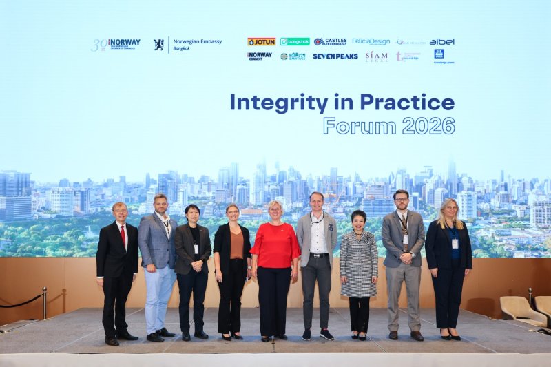 (Left to Right) Mr. Axel Blom, Norway Connect Ltd. (left),Mr. Jostein Aksnes, Seven Peaks Software Co., Ltd ,Ms. Nantiya Pitakwongdeengam, Yara (Thailand) Co., Ltd.,Ms. Kristine Anvik Leach, Jotun Thailand Ltd. (President of Thai-Norwegian Chamber of Commerce),H.E. Mrs. Astrid Emilie Helle, Norwegian Ambassador to Thailand,Mr. Andreas Stavnes Hallan, Aibel (Thailand) Ltd.,Mrs. Gloyta Nathalang, Bangchak Corporation PCL,Mr. Mikkel Karlsen, Siam Legal (Thailand) Co., Ltd.,Ms. Vibeke Lyssand Leirvag , Felicia Design Ltd. (right)