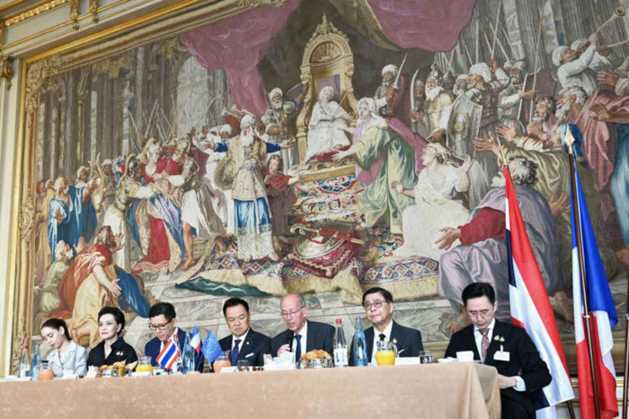 PM urges Europe envoys to hasten EU trade talks