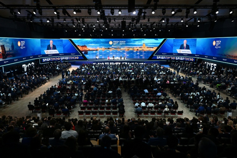 Russian President Vladimir Putin addresses the Saint Petersburg International Economic Forum on June 5, 2026. (Photo: AFP)