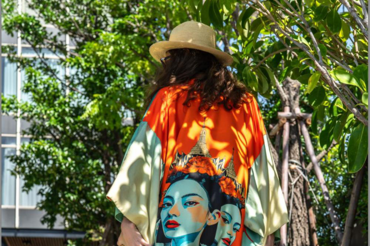 Aubrey Kurlansky talks silk art at Thai Textile Society