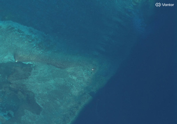 Philippines urges China to remove shoal structure, warns against island-building