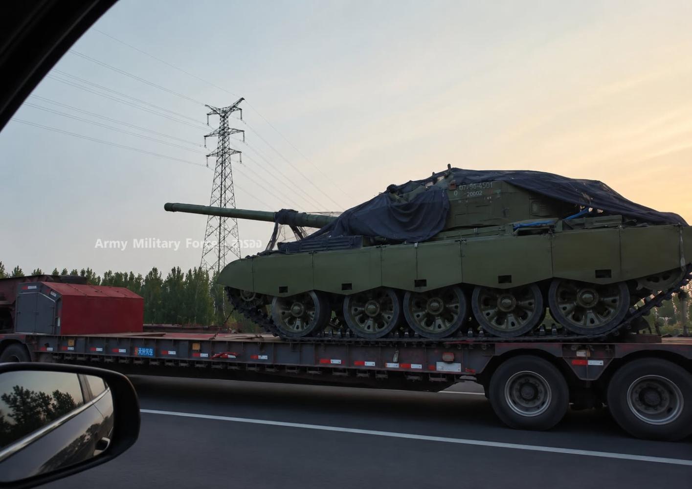 Situation 'fragile' at Cambodian border as Chinese tanks arrive