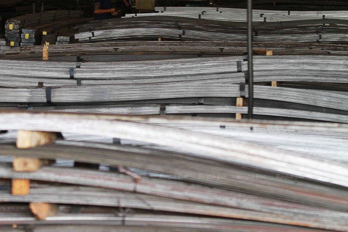 Varawut defends decision to let steel plant reopen
