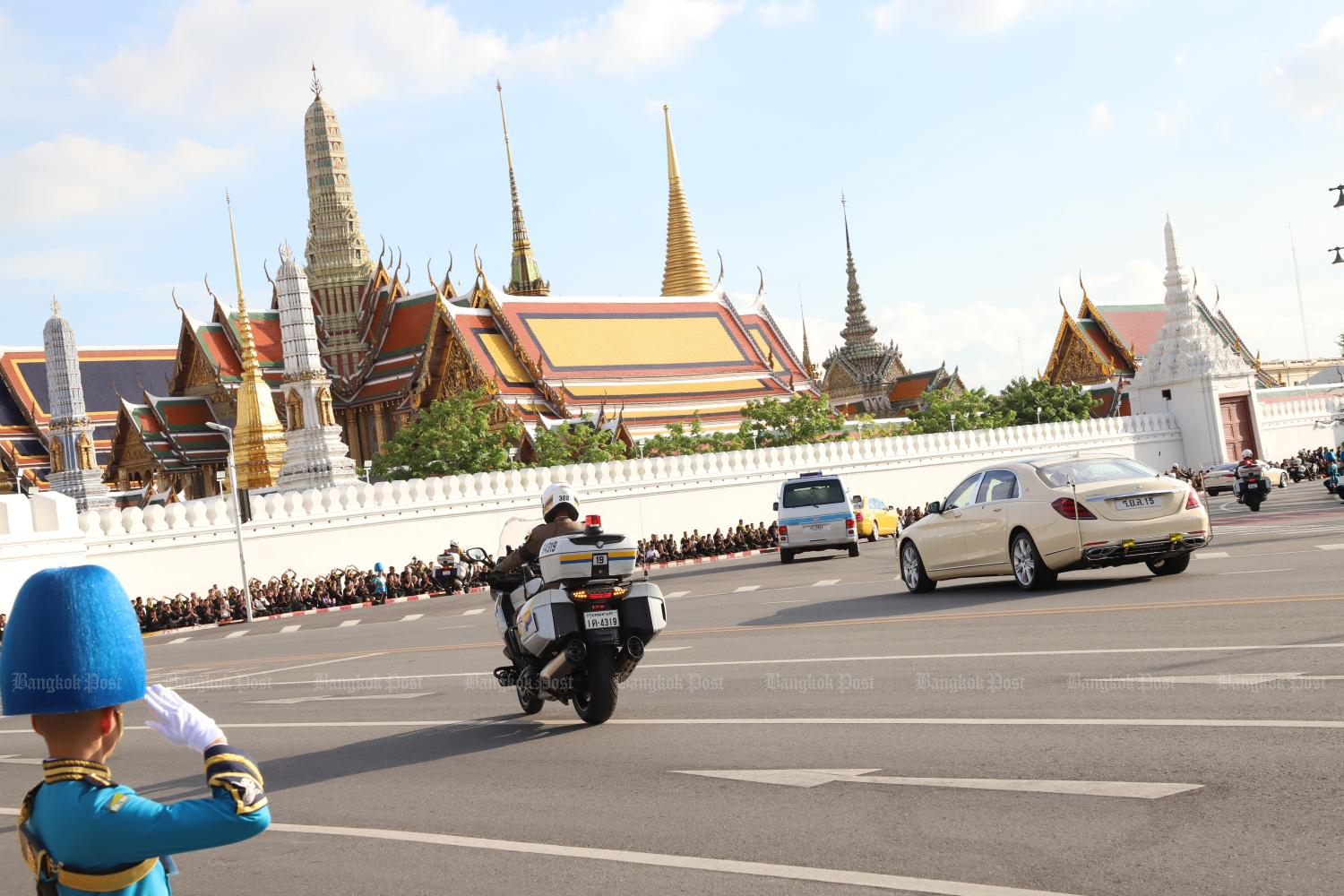 Mourners line procession route to pay tribute to Princess Bajrakitiyabha