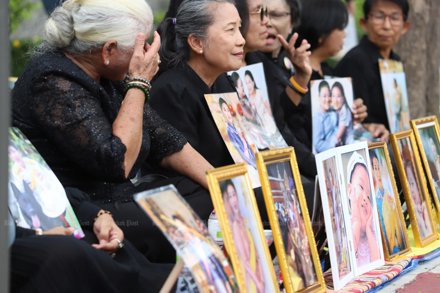 Mourners line procession route to pay tribute to Princess Bajrakitiyabha