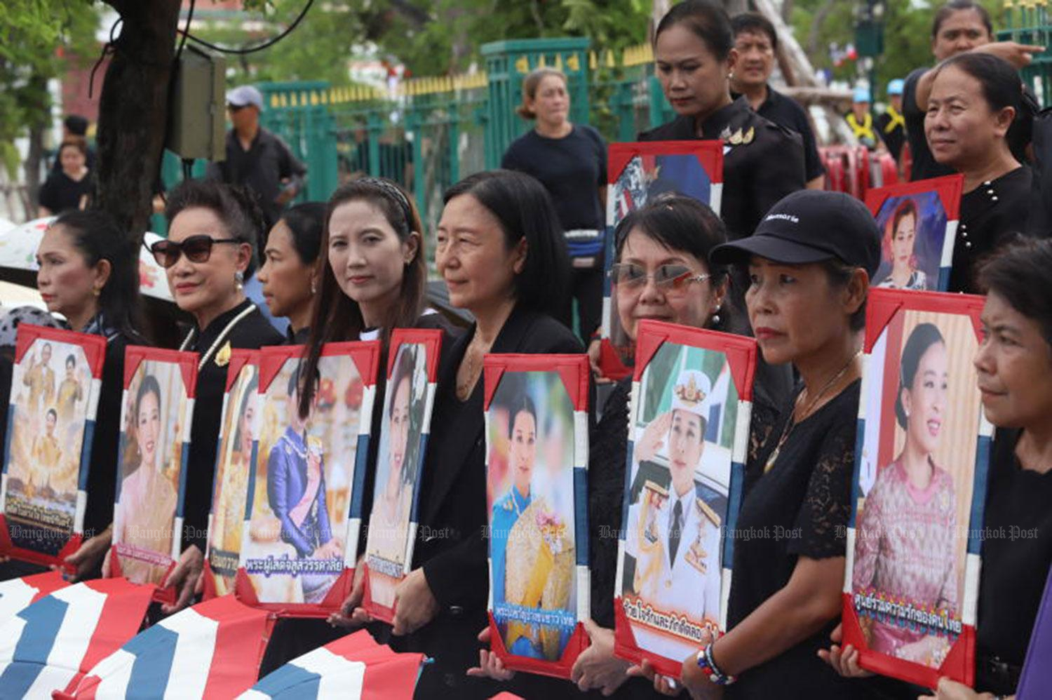 Mourners line procession route to pay tribute to Princess Bajrakitiyabha