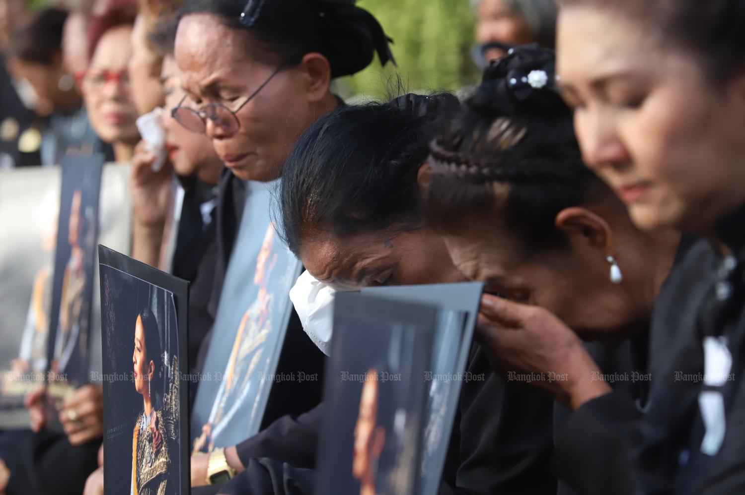 Mourners line procession route to pay tribute to Princess Bajrakitiyabha