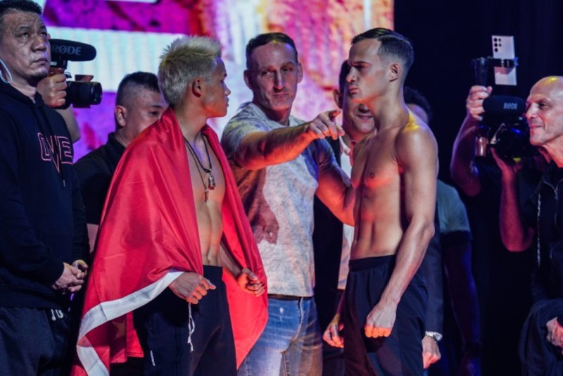 Jonathan Di Bella (right) and Zhang Peimian face off ahead of their first ONE Championship clash in 2022