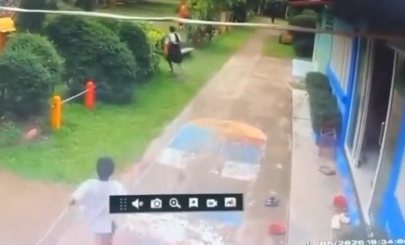 (Photo: cctv screenshot X @Mr_Whathapened)