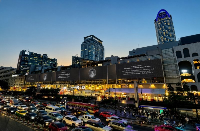 Central Pattana and Central Shopping Centres Nationwide Pay Tribute to HRH Princess Bajrakitiyabha