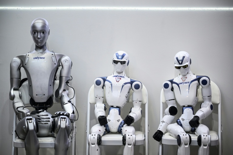 A humanoid robot that can do a bit of everything is still years off