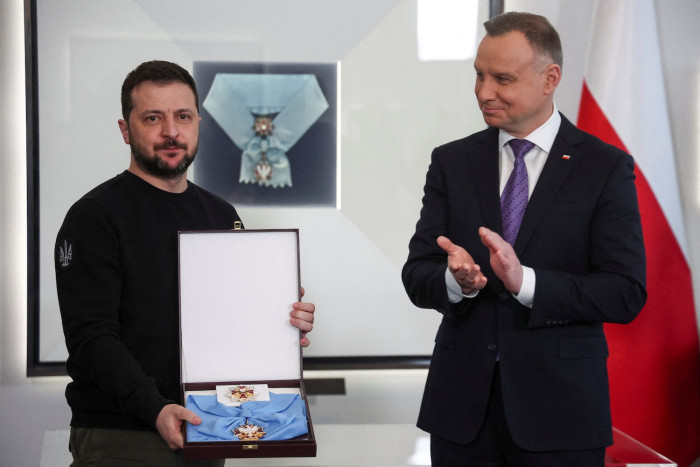 Zelensky stripped of Polish honour over WWII dispute