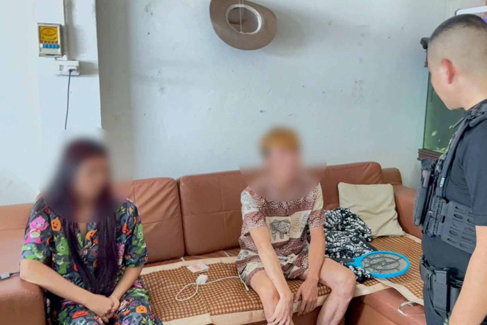 Bangkok Post - Chinese-Thai couple arrested for illegal yuan exchange ...