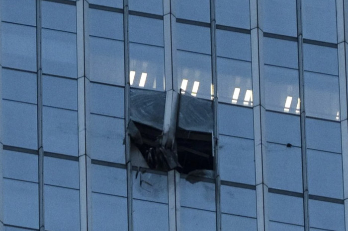 Pilot confirmed dead in Beijing tower crash