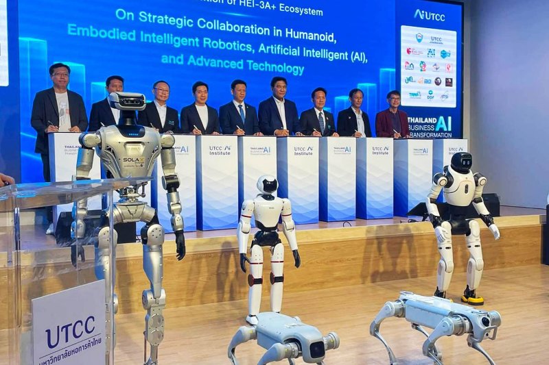 UTCC has signed an agreement with a Thai association to foster collaboration with the AI ​​Institute.