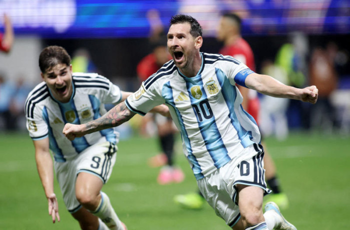 Ein tränenreicher Messi inspiriert Argentinien zu einem atemberaubenden ...