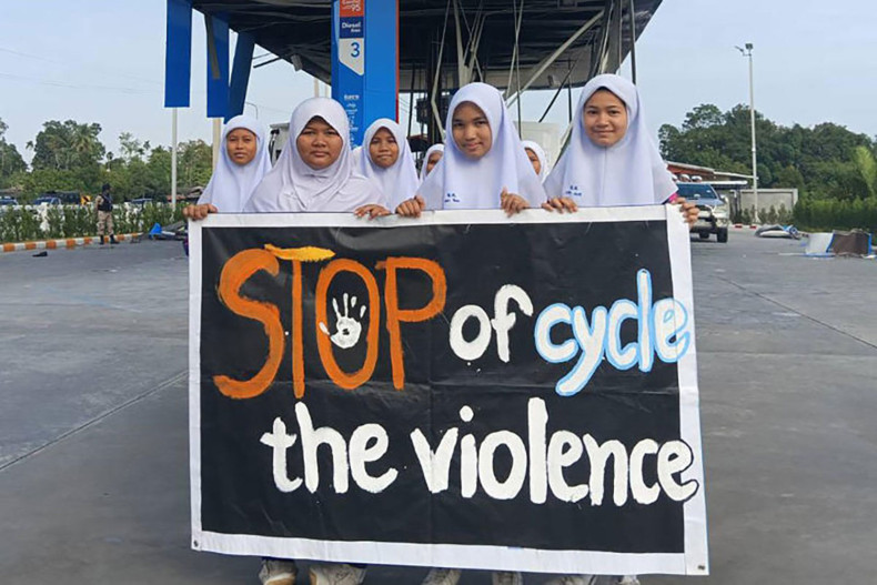 South peace talks must stay in local hands