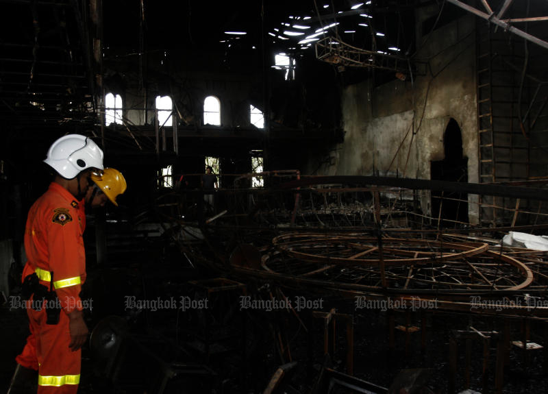 The fire at the Santika pub on Ekamai road shortly after the New Year left 59 dead and at least 243 injured. (Photo: Kosol Nakachol)
