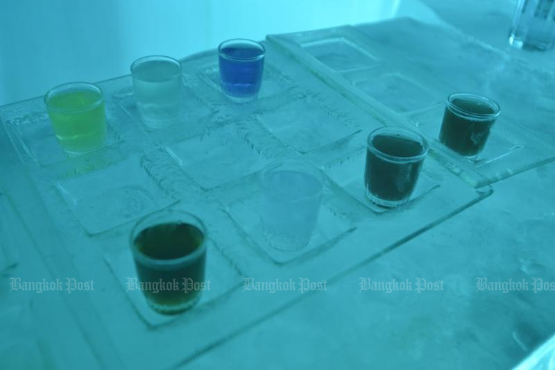 Drinks at the Ice Bar. (Photo: Pang Songthamniti)