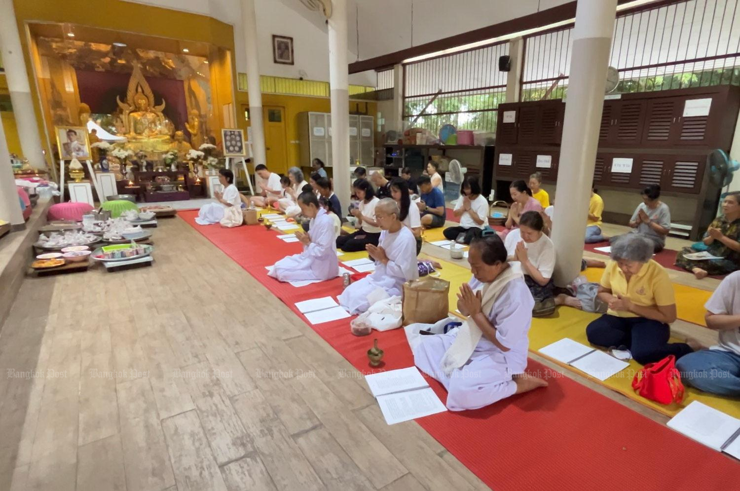 Thais celebrate HM the King’s birthday