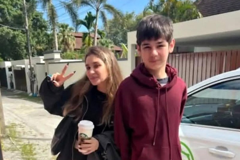Two suspects have been detained in Chonburi after the murder of a Russian brother and sister.
