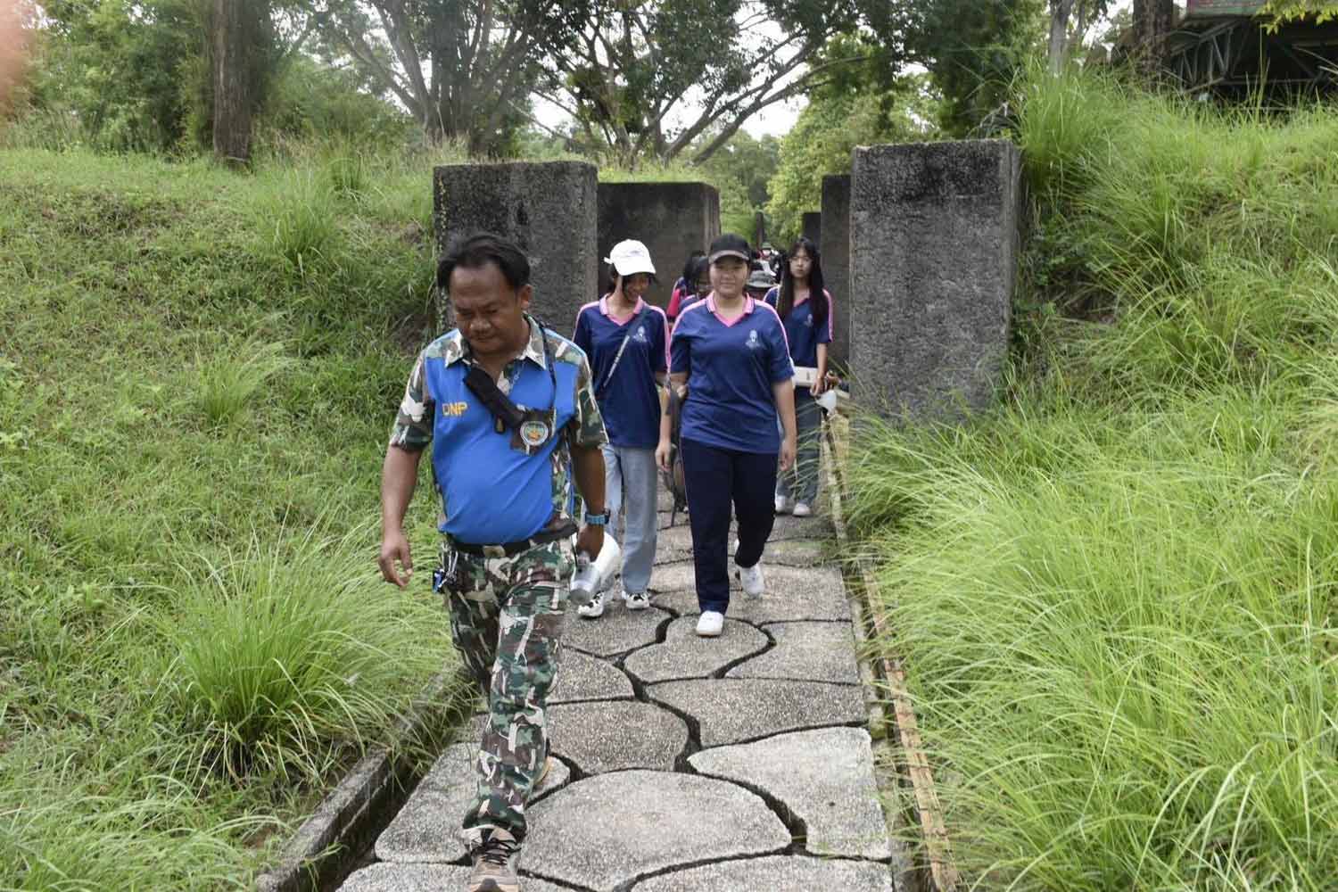 Sakarin Wichacharn led a field trip for students at the sanctuary. (File photo)